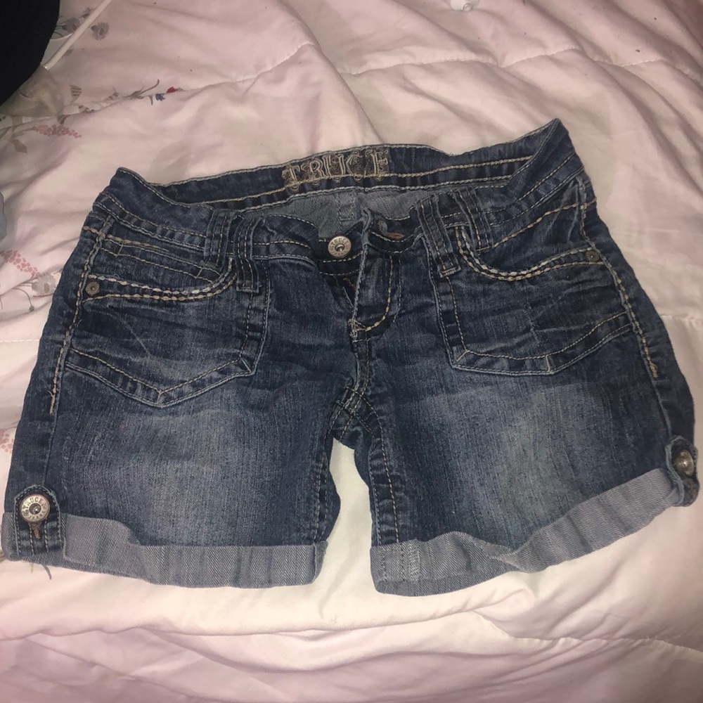 Truce Jean shorts